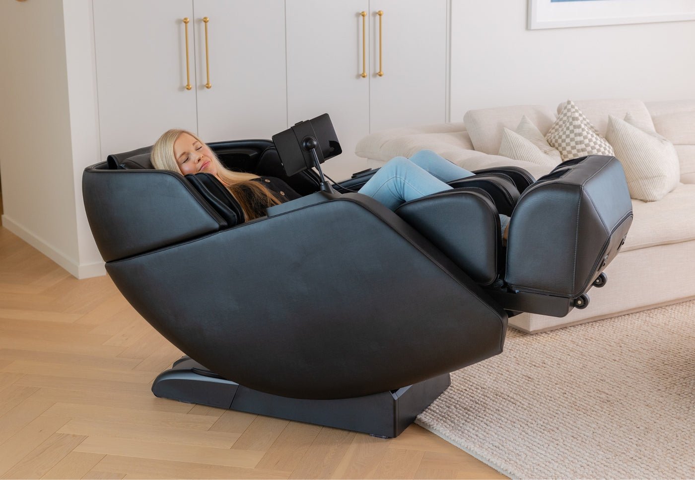 Therapi + Massage Chair, view 3